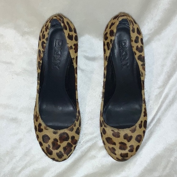 DKNY Pumps - Picture 8 of 8